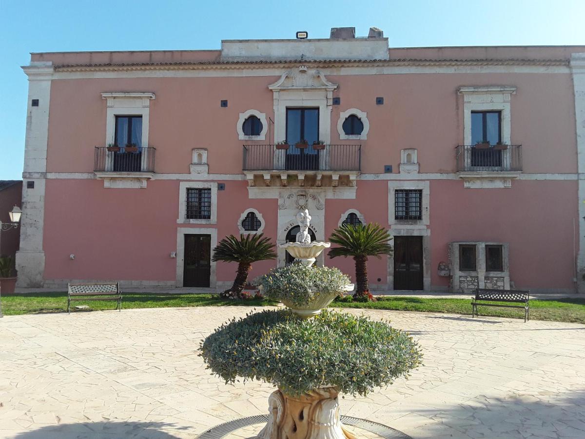 Hotel Lady Lusya Cassibile Buitenkant foto