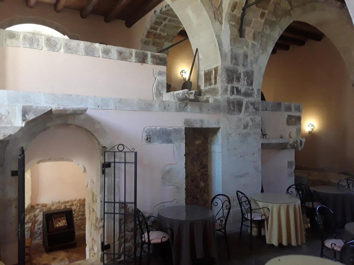 Hotel Lady Lusya Cassibile Buitenkant foto