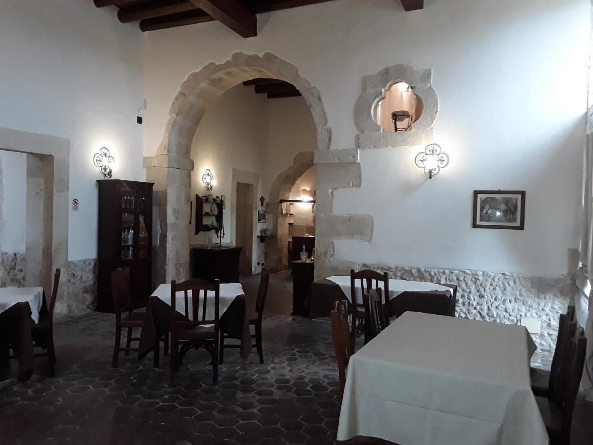 Hotel Lady Lusya Cassibile Buitenkant foto