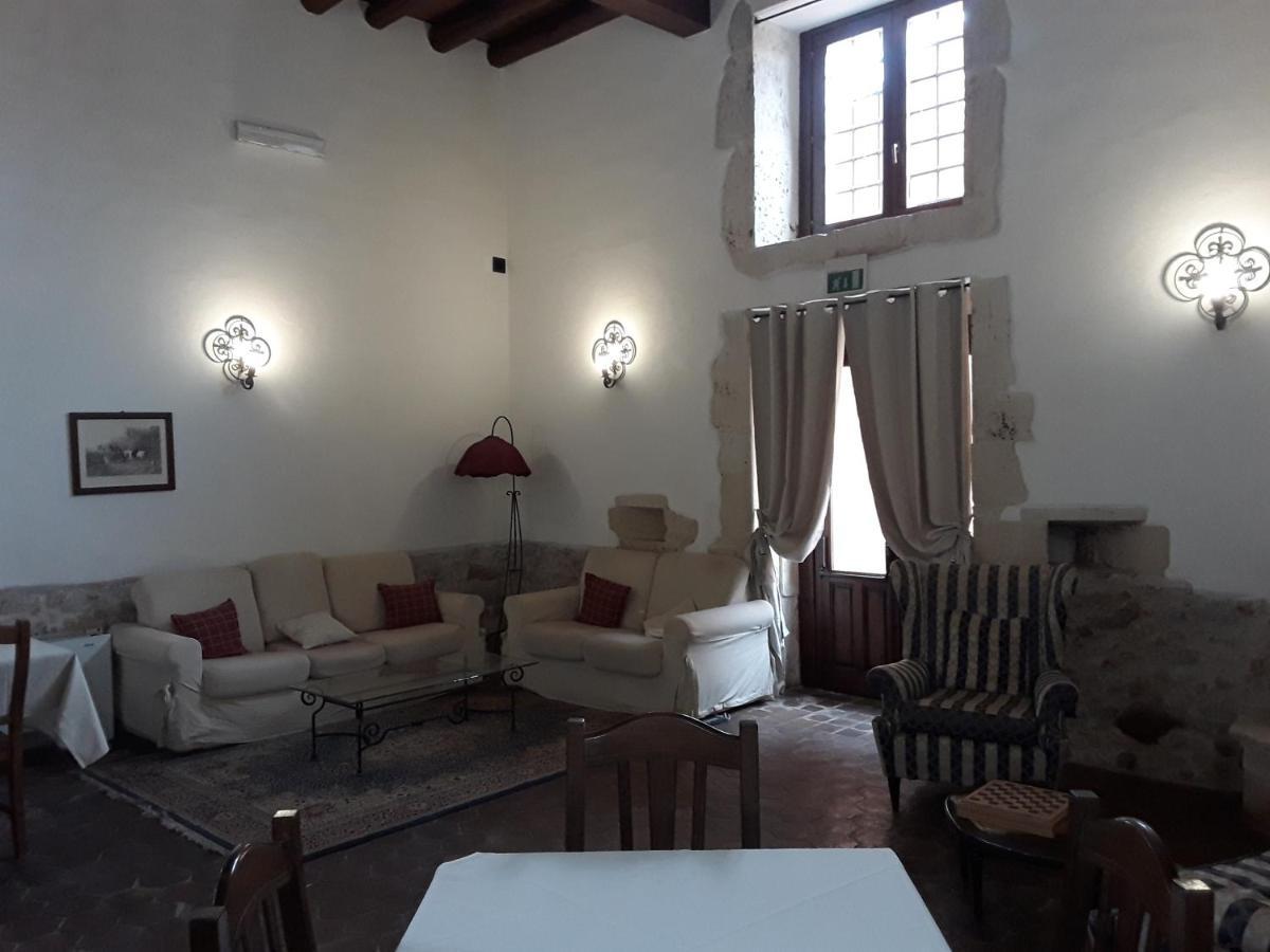 Hotel Lady Lusya Cassibile Buitenkant foto
